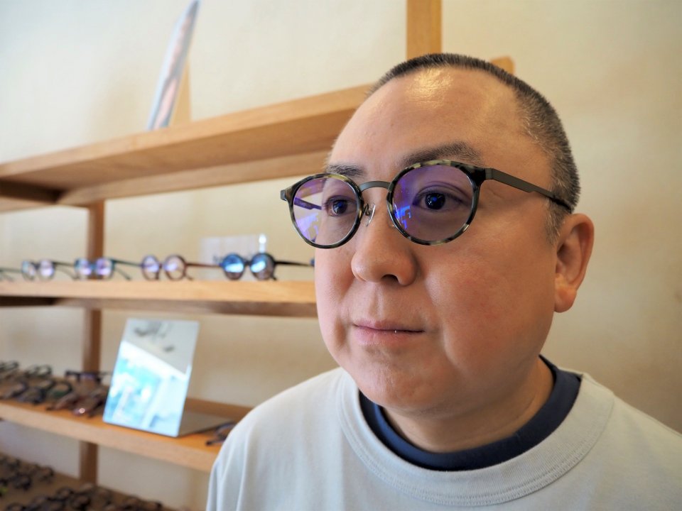 オフモードな１本の画像